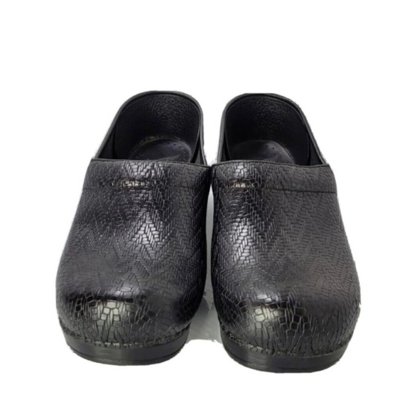 DANSKO Black Chevron Clogs - Picture 2 of 10